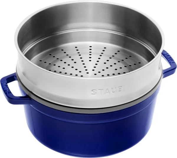 Staub Cocotte Rund Aus Gusseisen Mit Dämpfeinsatz In Dunkelblau 3