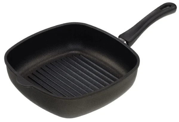 AMT Gastroguss AMT Eckpfanne Hoch Aus Aluguss Mit Grillstreifen Für Induktion 1