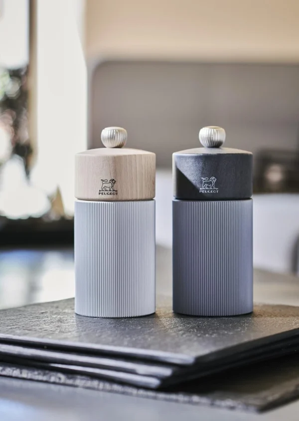PEUGEOT Pfeffermühle Line Natur 8