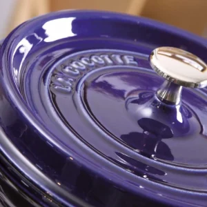 Staub Cocotte Rund Aus Gusseisen In Dunkelblau 14